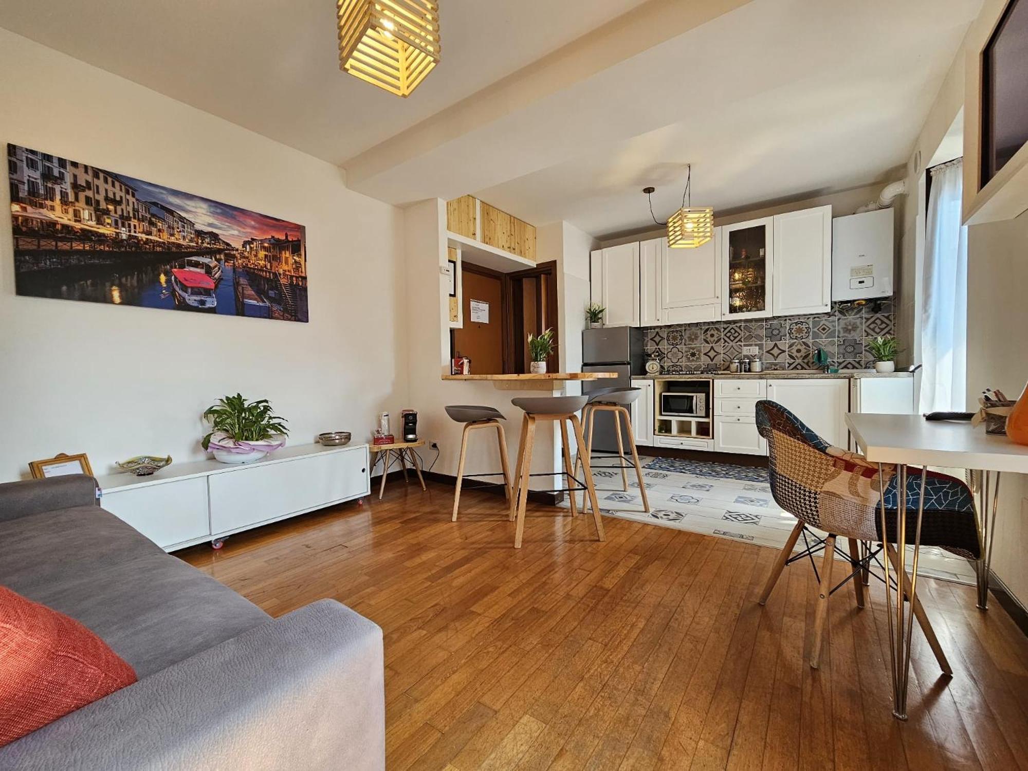 Appartamento Incantevole In Piccola Corte A โร ภายนอก รูปภาพ