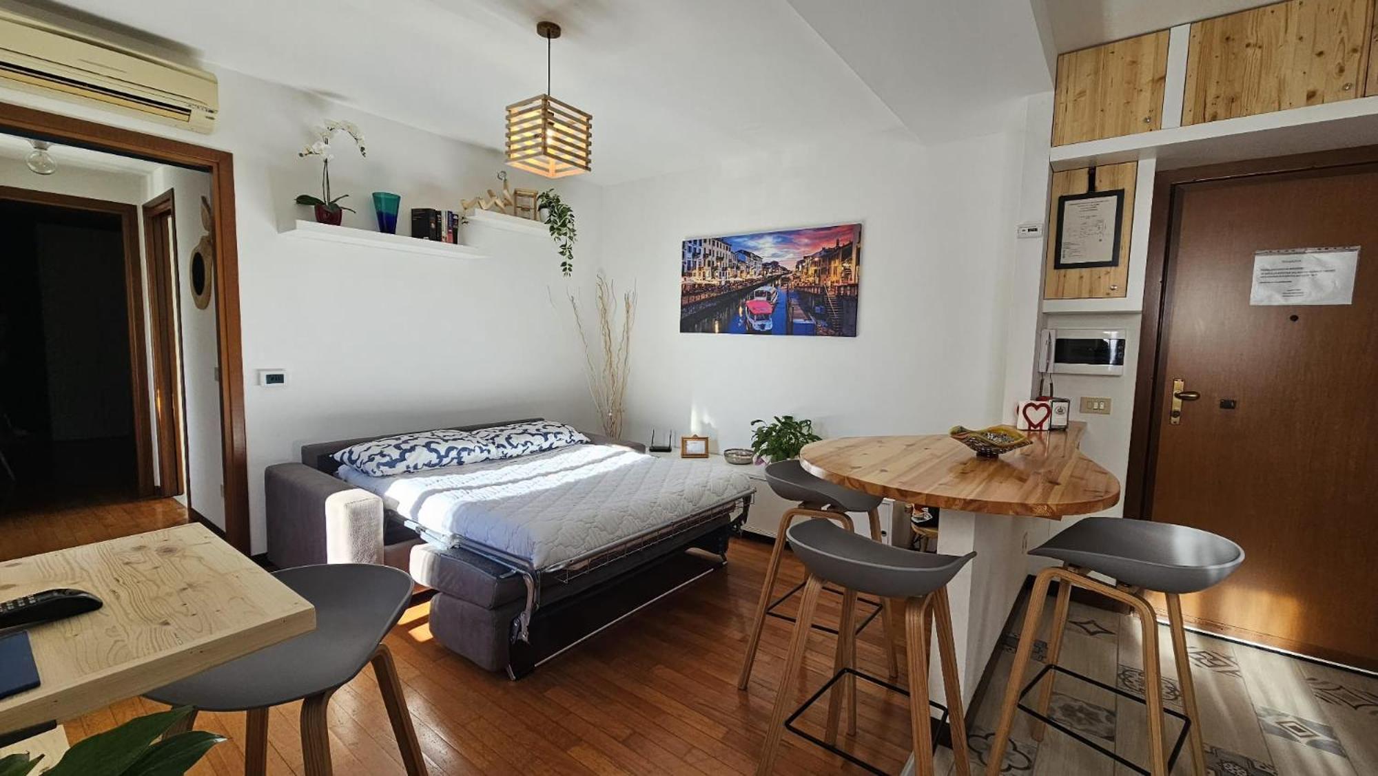 Appartamento Incantevole In Piccola Corte A โร ภายนอก รูปภาพ